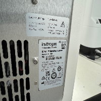 Invitrogen iBright 1500 Imager image 0